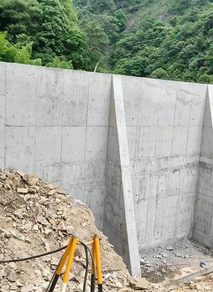 大同左云县重力式挡土墙